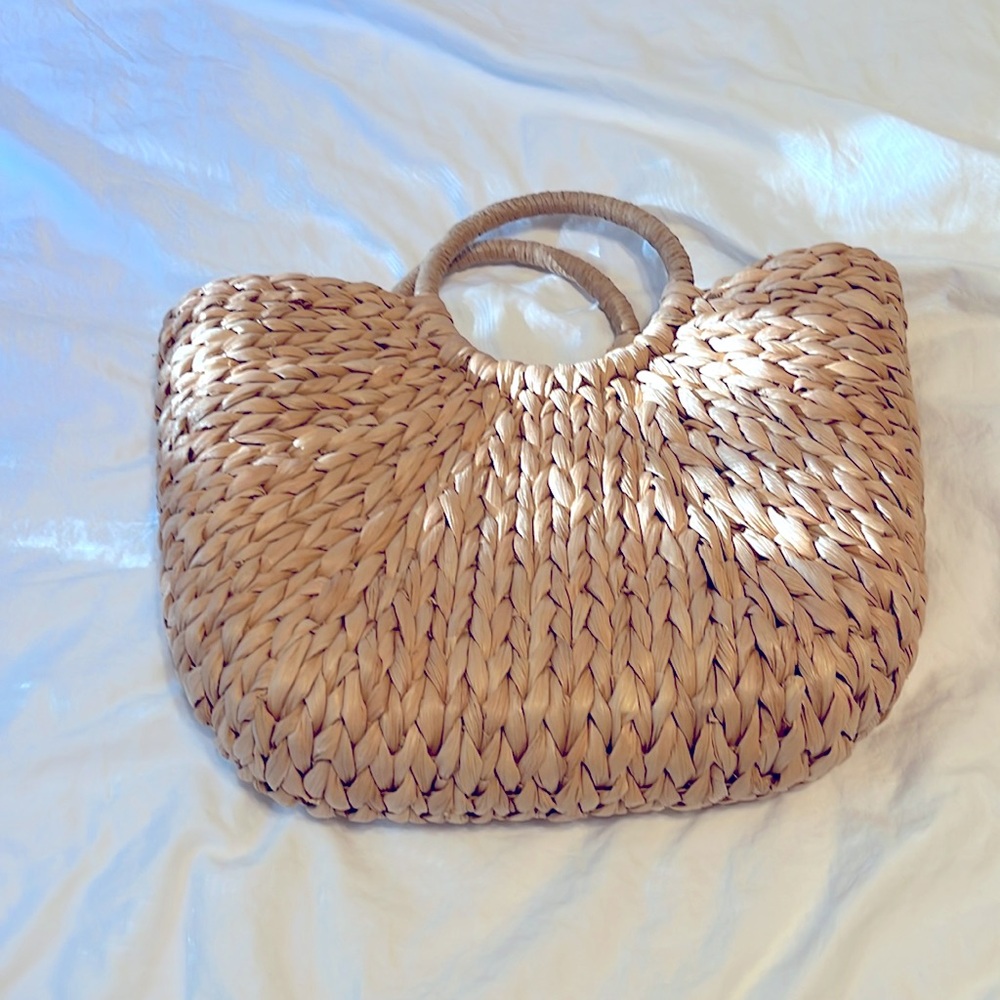 Straw Beach Purse